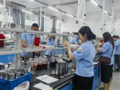 培育“石狮工匠”，石狮市染整配色小样技能竞赛举行